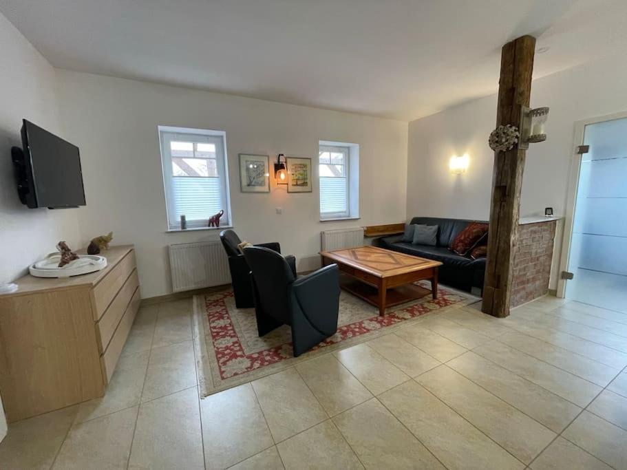 Charmante Ferienwohnung In Idyllischer Lage Jever Kültér fotó